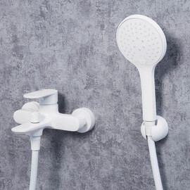 СМЕСИТЕЛЬ ДЛЯ ВАННЫ С КОРОТКИМ ИЗЛИВОМ WASSERKRAFT MINDEL 8501