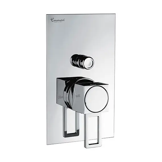 СМЕСИТЕЛЬ ДЛЯ ДУША С ДЕВИАТОРОМ EMMEVI GEA CR26019LA