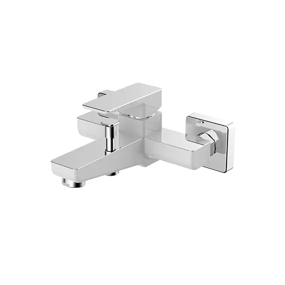 СМЕСИТЕЛЬ ДЛЯ ВАННЫ OMNIRES PARMA ХРОМ/БЕЛЫЙ