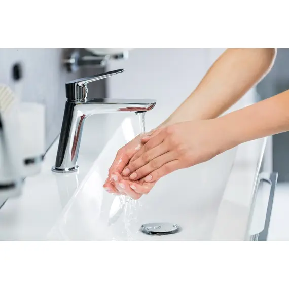 СМЕСИТЕЛЬ ДЛЯ УМЫВАЛЬНИКА С ДОННЫМ КЛАПАНОМ RAVAK CL 011.00