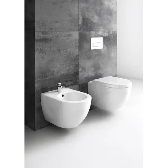 УНИТАЗ ПОДВЕСНОЙ RAVAK UNI CHROME RIMOFF (БЕЗОБОДКОВЫЙ) БЕЛЫЙ