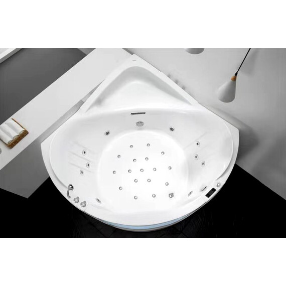 АКРИЛОВАЯ ВАННА GEMY G9247 K