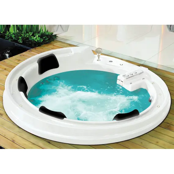 АКРИЛОВАЯ ВАННА GEMY G9090 B