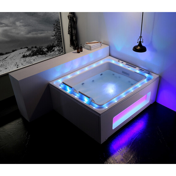 АКРИЛОВАЯ ВАННА GEMY G9268 K