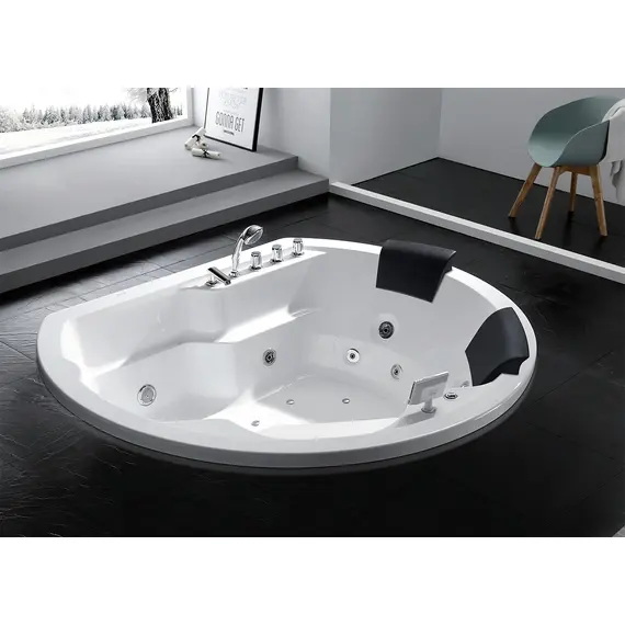 АКРИЛОВАЯ ВАННА GEMY G9053 K