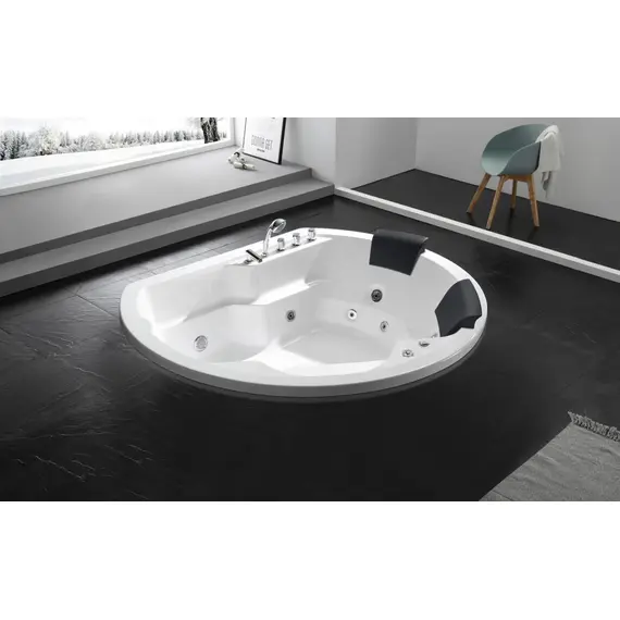 АКРИЛОВАЯ ВАННА GEMY G9053 B