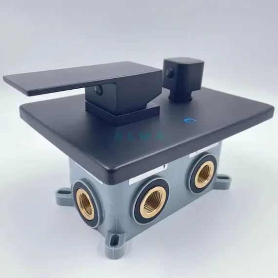 ВСТРАИВАЕМЫЙ ДУШЕВОЙ КОМПЛЕКТ ALMAES ELBE НА 3 ПОЛОЖЕНИЯ ЧЕРНЫЙ