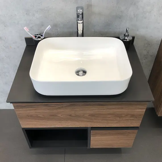 ТУМБА-УМЫВАЛЬНИК COMFORTY ШТУТГАРТ-75 ДУБ ТЁМНО-КОРИЧНЕВЫЙ С ЧЕРНОЙ СТОЛЕШНИЦЕЙ C РАКОВИНОЙ COMFORTY T-Y9378