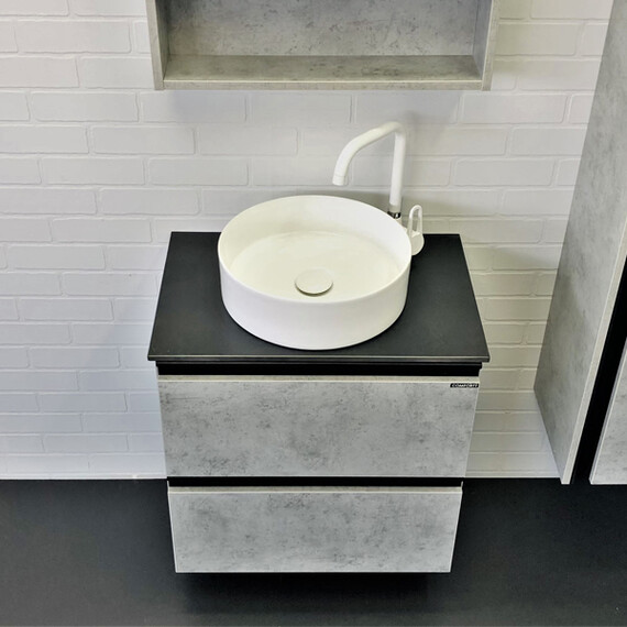 ТУМБА-УМЫВАЛЬНИК COMFORTY ЭДИНБУРГ-60-2 БЕТОН СВЕТЛЫЙ С ЧЕРНОЙ СТОЛЕШНИЦЕЙ С ОТВЕРСТИЕМ ПОД СМЕСИТЕЛЬ, С РАКОВИНОЙ COMFORTY 9111