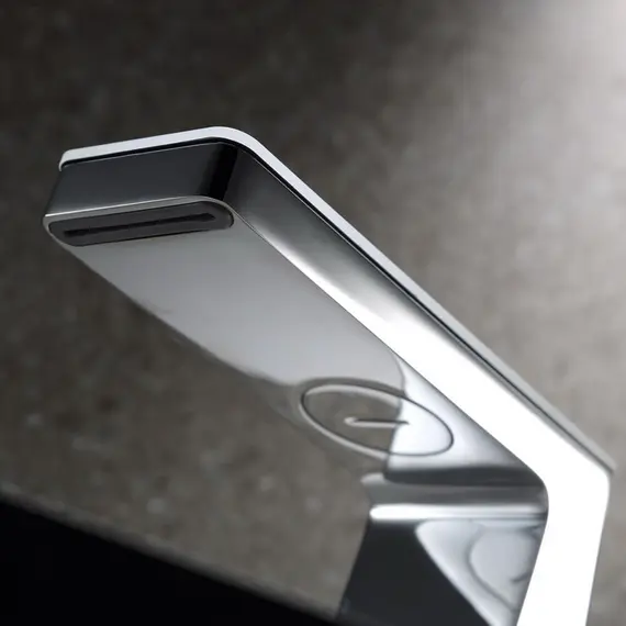 СМЕСИТЕЛЬ B&W U7323 ДЛЯ РАКОВИНЫ