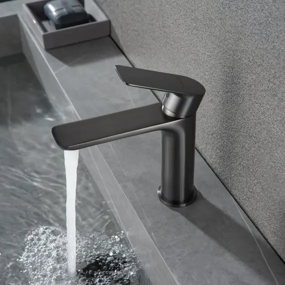 СМЕСИТЕЛЬ B&W UK8301B ДЛЯ РАКОВИНЫ ЧЕРНЫЙ МАТОВЫЙ