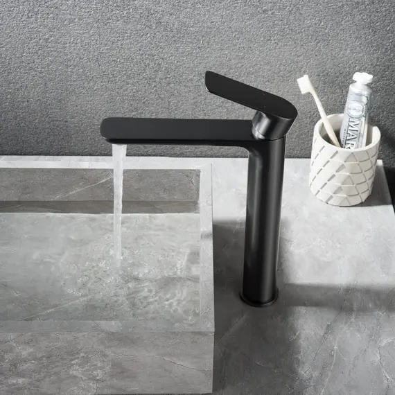 СМЕСИТЕЛЬ B&W UK8302B ДЛЯ РАКОВИНЫ ВЫСОКИЙ ЧЕРНЫЙ МАТОВЫЙ