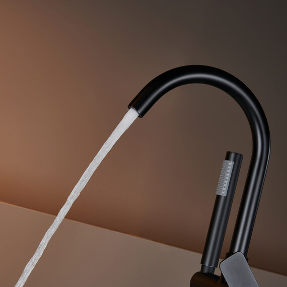 СМЕСИТЕЛЬ НАПОЛЬНЫЙ СВОБОДНОСТОЯЩИЙ B&W UK8320B ЧЕРНЫЙ МАТОВЫЙ