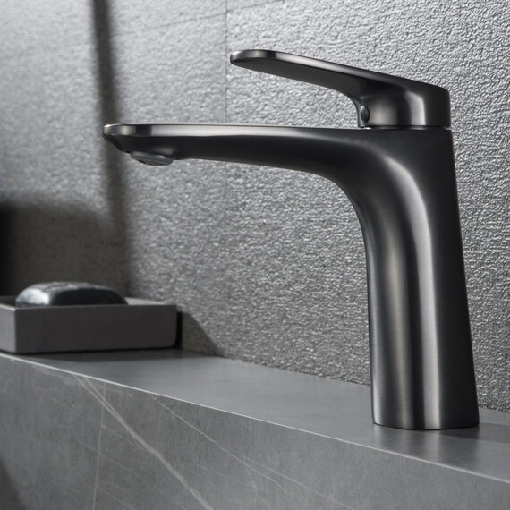 СМЕСИТЕЛЬ ДЛЯ РАКОВИНЫ B&W UK8701MG ВОРОНЕНАЯ СТАЛЬ