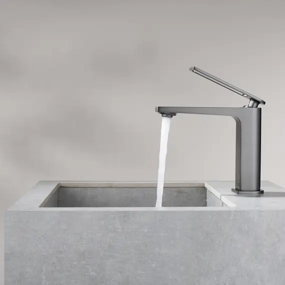 СМЕСИТЕЛЬ ДЛЯ РАКОВИНЫ B&W UK9901MG ВОРОНЕНАЯ СТАЛЬ