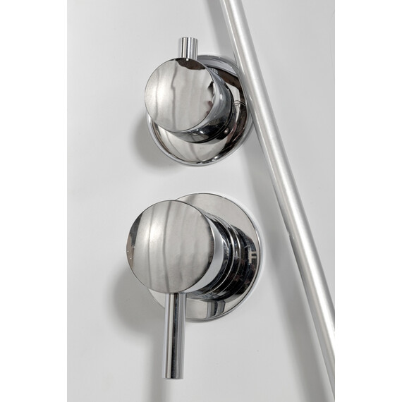 ДУШЕВАЯ КАБИНА AVACAN L620L N (БЕЗ КРЫШИ)