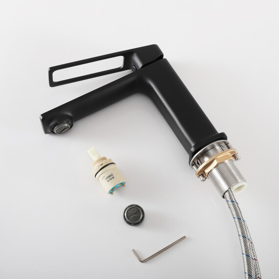 СМЕСИТЕЛЬ ДЛЯ РАКОВИНЫ GID NIAGARA L057-BM-K L057BMK ЧЕРНЫЙ МАТОВЫЙ