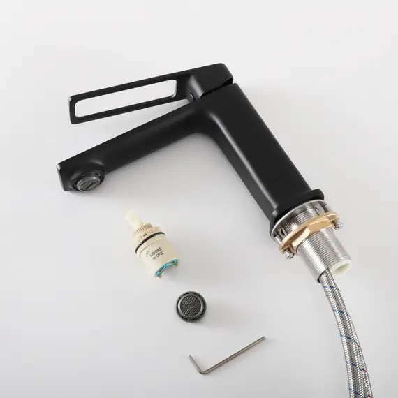 СМЕСИТЕЛЬ ДЛЯ РАКОВИНЫ GID NIAGARA L057-BM-K L057BMK ЧЕРНЫЙ МАТОВЫЙ