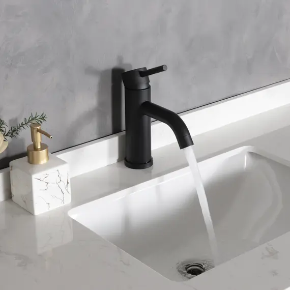 СМЕСИТЕЛЬ ДЛЯ РАКОВИНЫ GID INGA SS096-BM-K SS096BMK ЧЕРНЫЙ МАТОВЫЙ