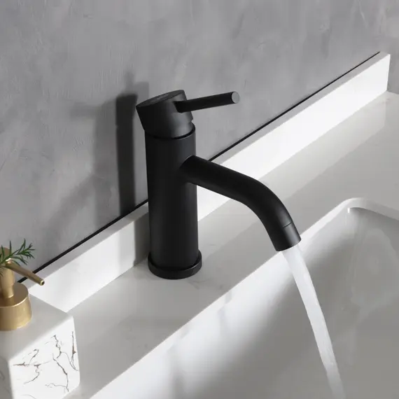 СМЕСИТЕЛЬ ДЛЯ РАКОВИНЫ GID INGA SS096-BM-K SS096BMK ЧЕРНЫЙ МАТОВЫЙ