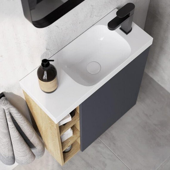 ПОДВЕСНАЯ ТУМБА AQWELLA 60 СМ ПРАВАЯ С ОДНОЙ ДВЕРЬЮ И ОТКРЫТЫМИ ПОЛОЧКАМИ, КОРПУС - СВЕТЛЫЙ КАМЕНЬ, ФАСАД - БЕЛЫЙ МАТОВЫЙ