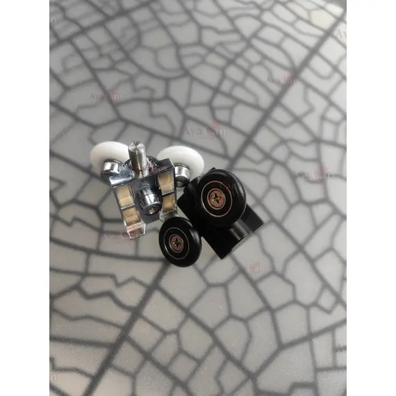 ДУШЕВОЙ УГОЛОК AVACAN HB 80 MT