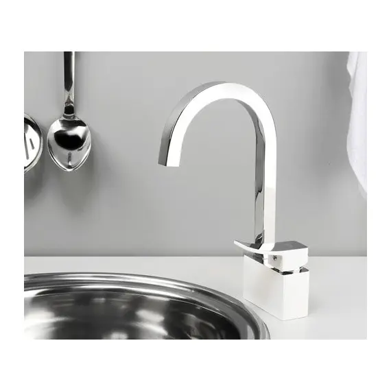 СМЕСИТЕЛЬ ДЛЯ КУХНИ С ПОВОРОТНЫМ ИЗЛИВОМ WASSERKRAFT ALLER 1067 WHITE