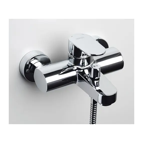 СМЕСИТЕЛЬ ДЛЯ ВАННЫ С КОРОТКИМ ИЗЛИВОМ WASSERKRAFT DONAU 5301