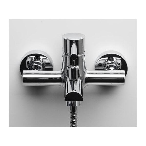 СМЕСИТЕЛЬ ДЛЯ ВАННЫ С КОРОТКИМ ИЗЛИВОМ WASSERKRAFT MAIN 4101