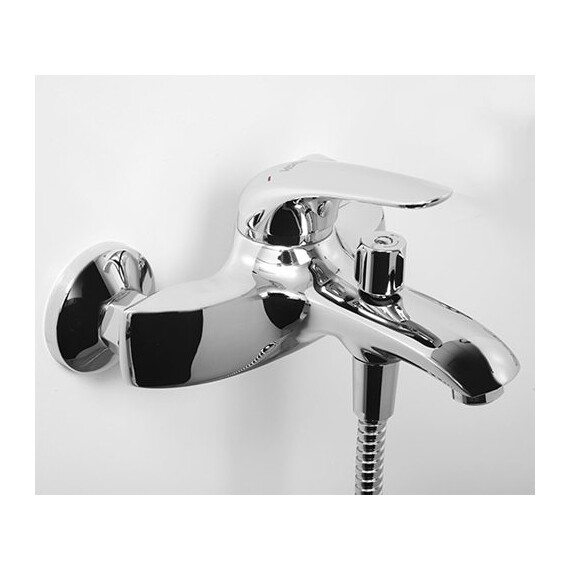 СМЕСИТЕЛЬ ДЛЯ ВАННЫ С КОРОТКИМ ИЗЛИВОМ WASSERKRAFT ROSSEL 2801