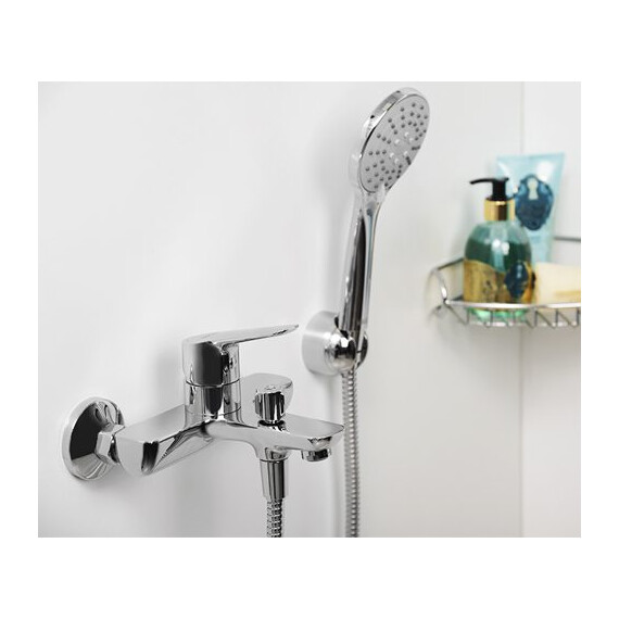 СМЕСИТЕЛЬ ДЛЯ ВАННЫ С КОРОТКИМ ИЗЛИВОМ WASSERKRAFT LIPPE 4501