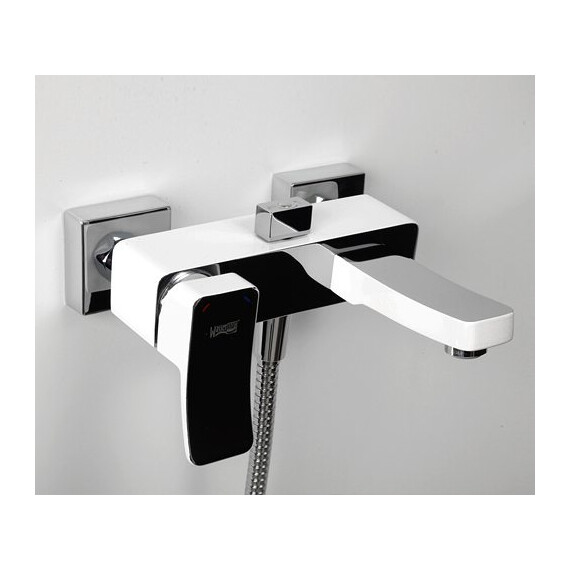 СМЕСИТЕЛЬ ДЛЯ ВАННЫ С КОРОТКИМ ИЗЛИВОМ WASSERKRAFT ALLER 1061WHITE